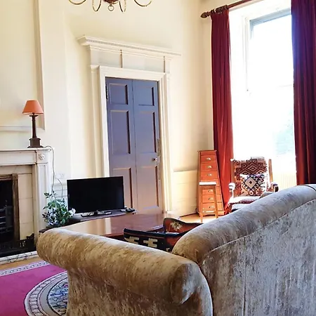 Spacious 2-Bedroom Georgian Edinburgh City Apartment Exterior photo